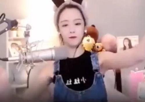 莉哥爆料视频,娱乐圈背后的惊人真相 第1张 莉哥爆料视频,娱乐圈背后的惊人真相 第1张